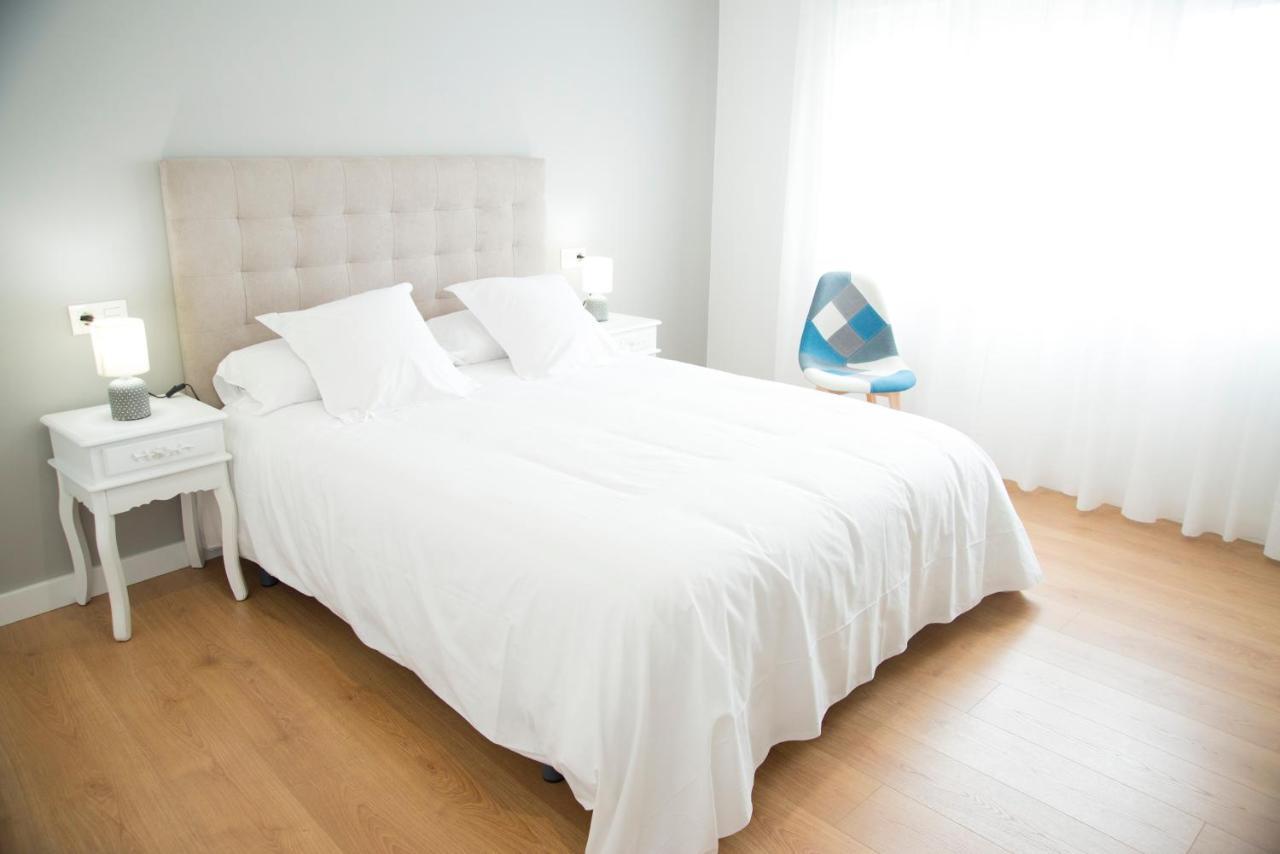 L2 Apartamento O Grove Centro 2 Hab Con Aire Ac Parking Exterior photo